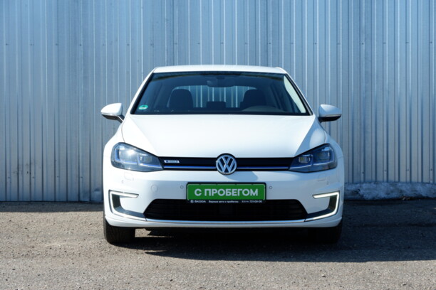 Volkswagen e-Golf VII · Рестайлинг, 2017 г.