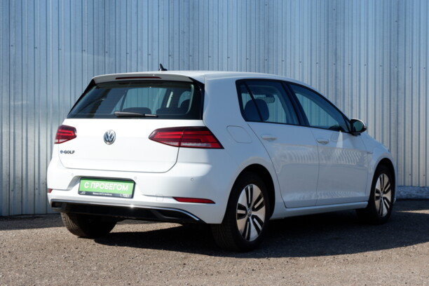 Volkswagen e-Golf VII · Рестайлинг, 2017 г.