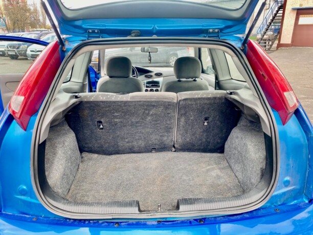 Ford Focus I · Рестайлинг, 2002 г.