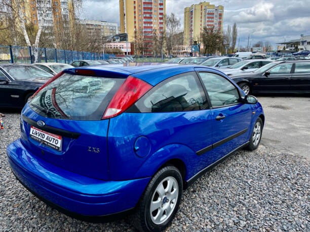 Ford Focus I · Рестайлинг, 2002 г.