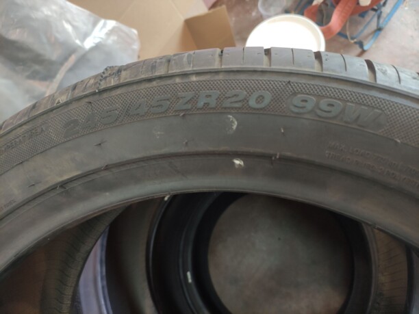 Легковые шины Superia sa37 245/45 R20 4 шт.