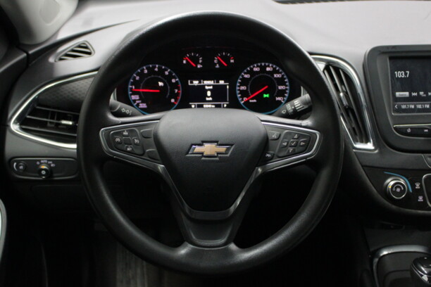 Chevrolet Malibu IX, 2017 г.