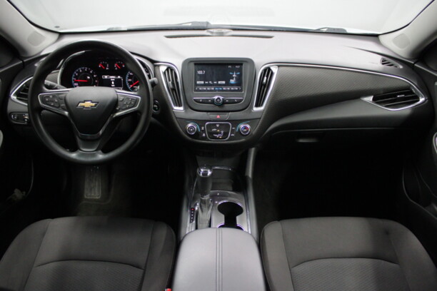 Chevrolet Malibu IX, 2017 г.