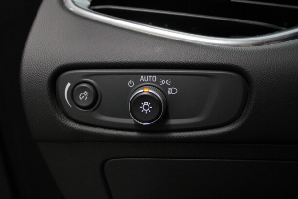 Chevrolet Malibu IX, 2017 г.