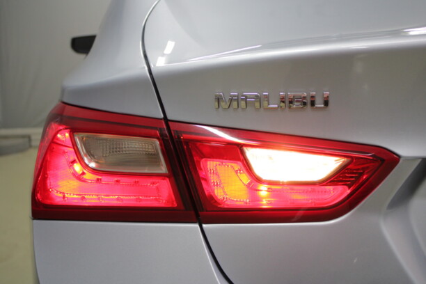 Chevrolet Malibu IX, 2017 г.