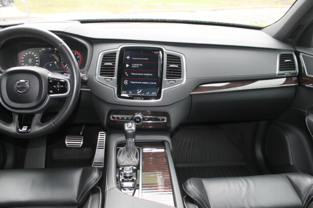 Volvo XC90 II, 7 мест, 2019 г.