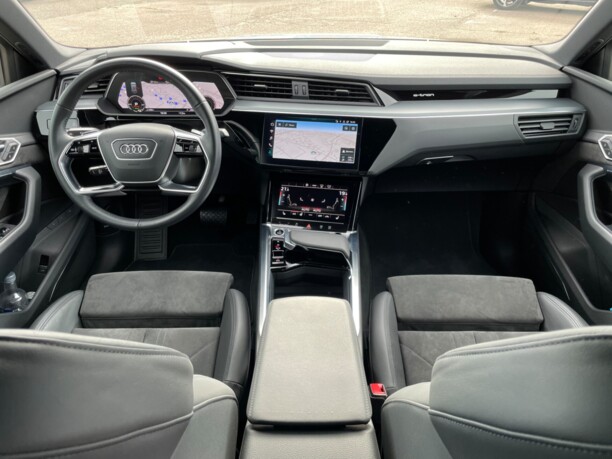 Audi e-tron, 2020 г.