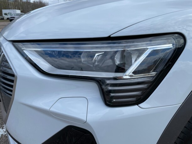 Audi e-tron, 2020 г.