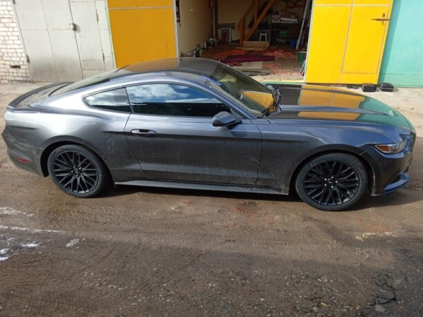 Ford Mustang VI, 2015 г.