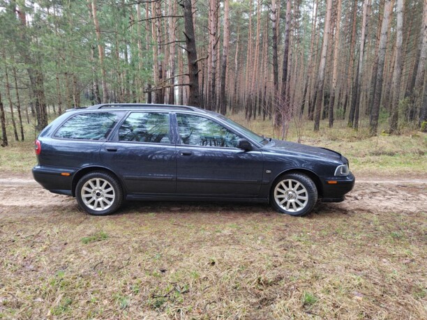 Volvo V40 I · Рестайлинг, 2000 г.