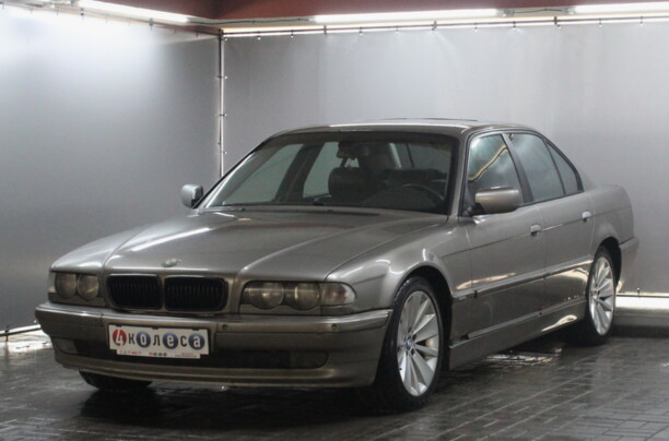 BMW 7 серия E38, 2001 г.