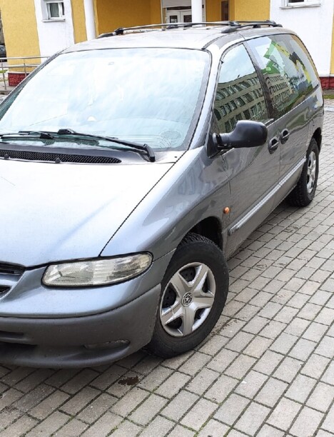 Chrysler Voyager III, 7 мест, 1996 г.