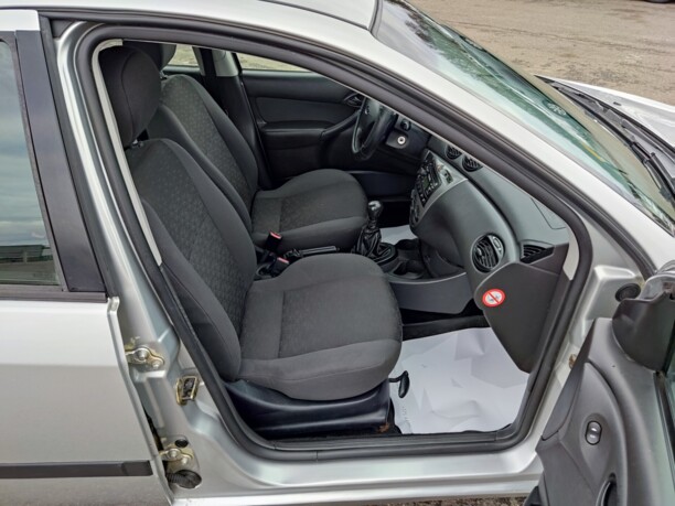 Ford Focus I · Рестайлинг, 2003 г.