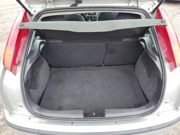 Ford Focus I · Рестайлинг, 2003 г.