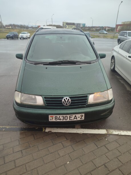 Volkswagen Sharan I, 7 мест, 1998 г.