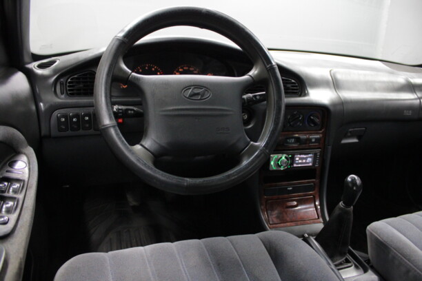 Hyundai Sonata Y3 · Рестайлинг, 1997 г.