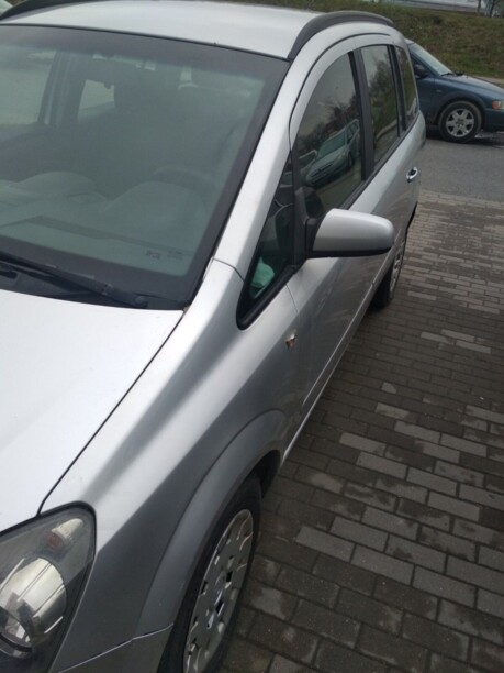 Opel Zafira B, 7 мест, 2006 г.