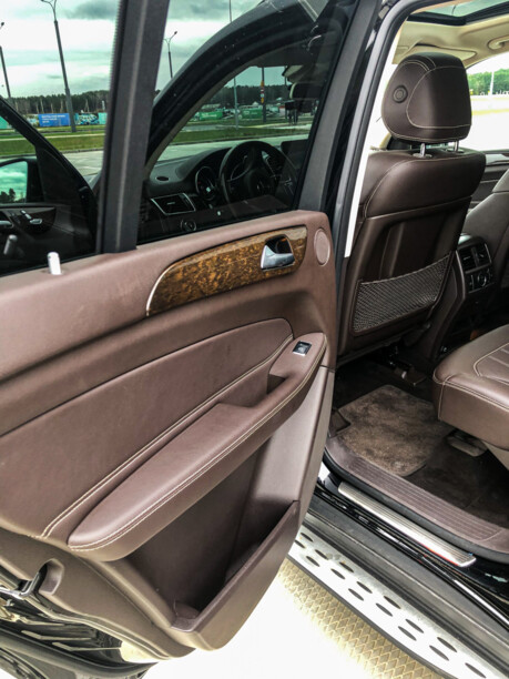 Mercedes-Benz GLS X166, 7 мест, 2017 г.