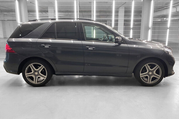 Mercedes-Benz GLE W166, 2015 г.