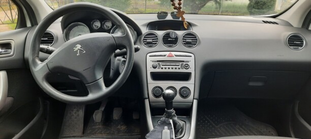 Peugeot 308 T7 · Рестайлинг, 2012 г.