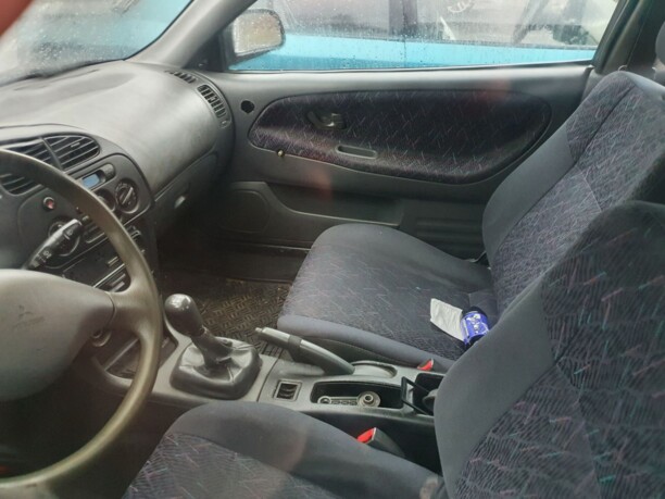 Mitsubishi Colt V, 1998 г.