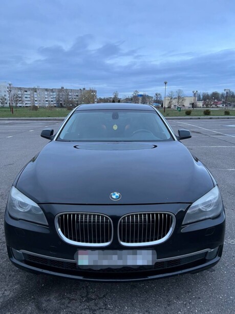 BMW 7 серия F02 (Long), 2010 г.