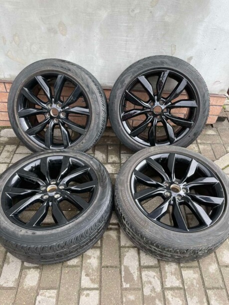 Ford Escape 8x19 5x114.3 4 шт.
