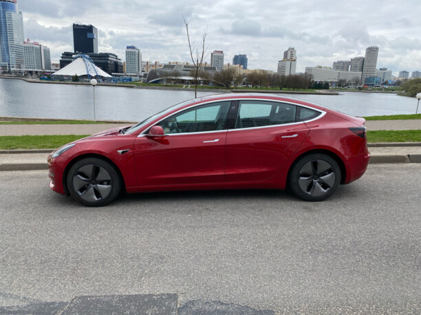 Tesla Model 3, 2018 г.