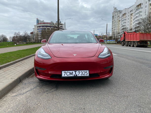 Tesla Model 3, 2018 г.