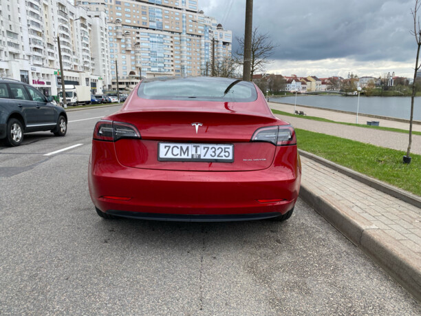 Tesla Model 3, 2018 г.