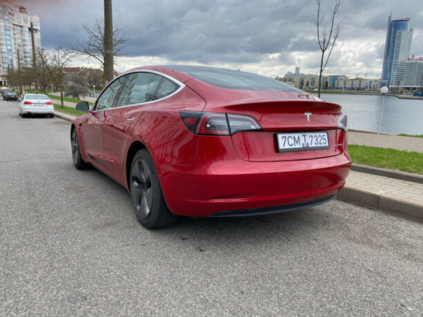 Tesla Model 3, 2018 г.