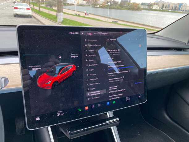Tesla Model 3, 2018 г.