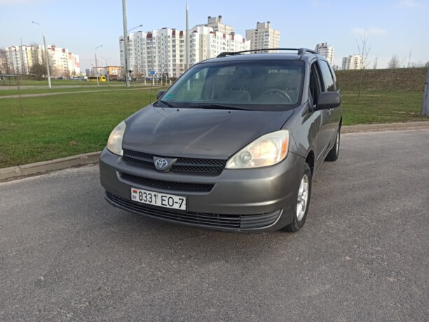 Toyota Sienna II (XL20), 7 мест, 2003 г.