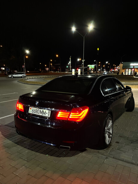BMW 7 серия F02 (Long), 2010 г.