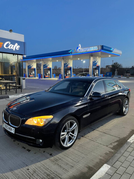 BMW 7 серия F01, F04, 2010 г.