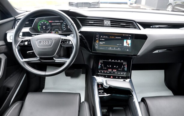 Audi e-tron, 2019 г.