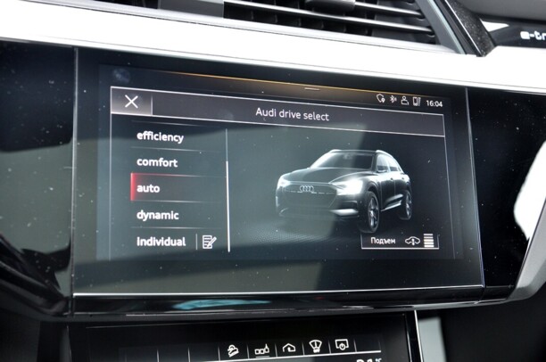 Audi e-tron, 2019 г.