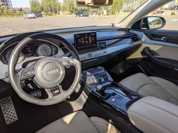 Audi A8 D4, 2010 г.