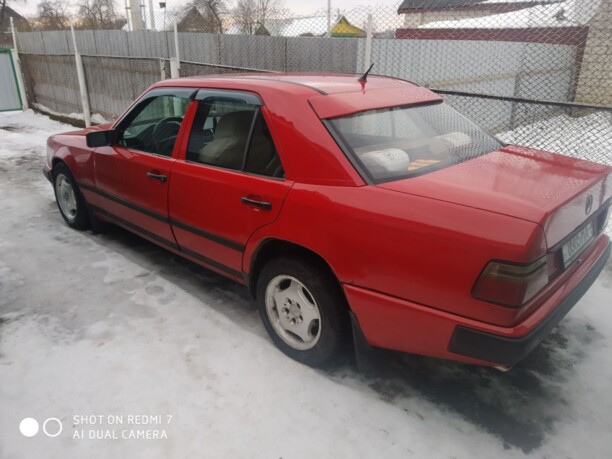 Mercedes-Benz E-Класс W124, S124, C124, A124, 1985 г.