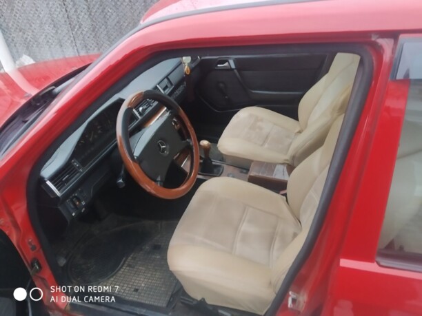 Mercedes-Benz E-Класс W124, S124, C124, A124, 1985 г.