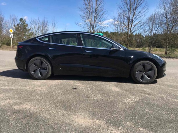 Tesla Model 3, 2018 г.