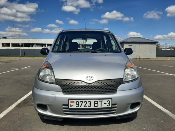 Toyota Yaris Verso, 2002 г.