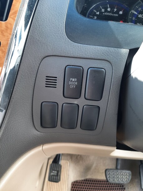Toyota Alphard I · Рестайлинг, 2008 г.