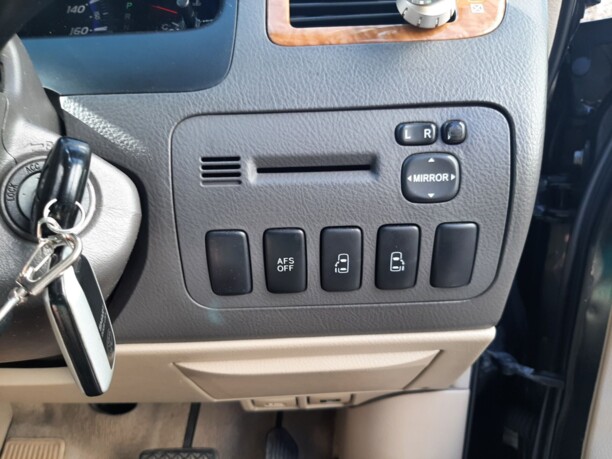 Toyota Alphard I · Рестайлинг, 2008 г.
