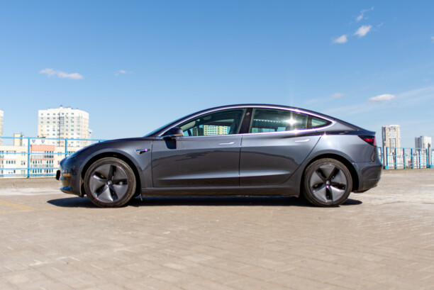 Tesla Model 3, 2020 г.