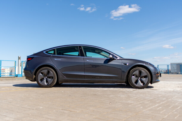 Tesla Model 3, 2020 г.