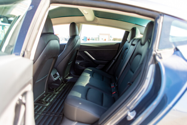 Tesla Model 3, 2020 г.