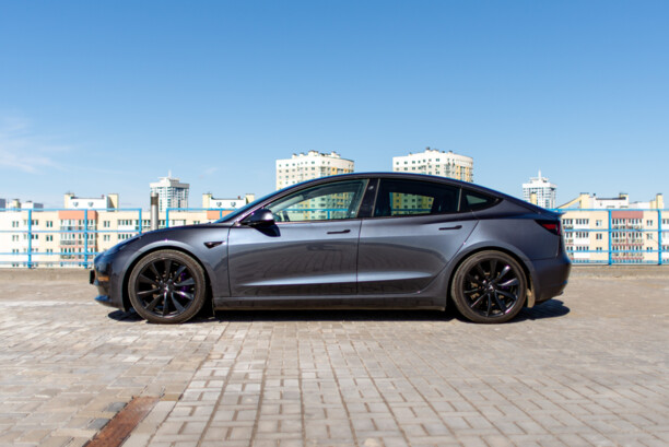 Tesla Model 3, 2020 г.
