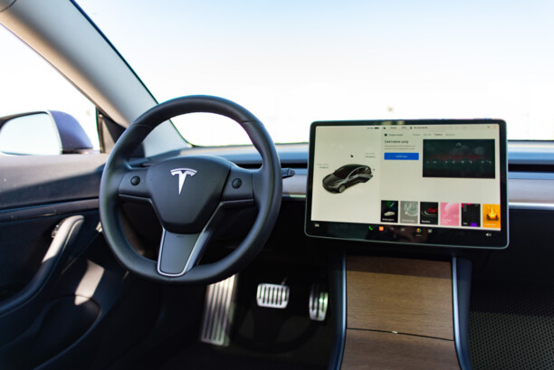 Tesla Model 3, 2020 г.