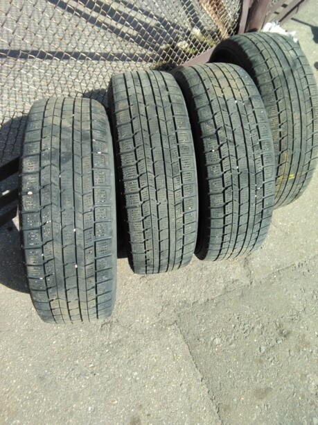 Легковые шины Dunlop Graspc 185/65 R15 4 шт.